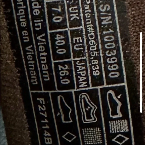 Teva Brown and Black Sandals size 9 slip on sandals - Picture 4 of 4